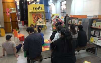TALLER DE CAPACITACIÓN EN KAMISHIBAI, BIBLIOTECA DE SANTIAGO